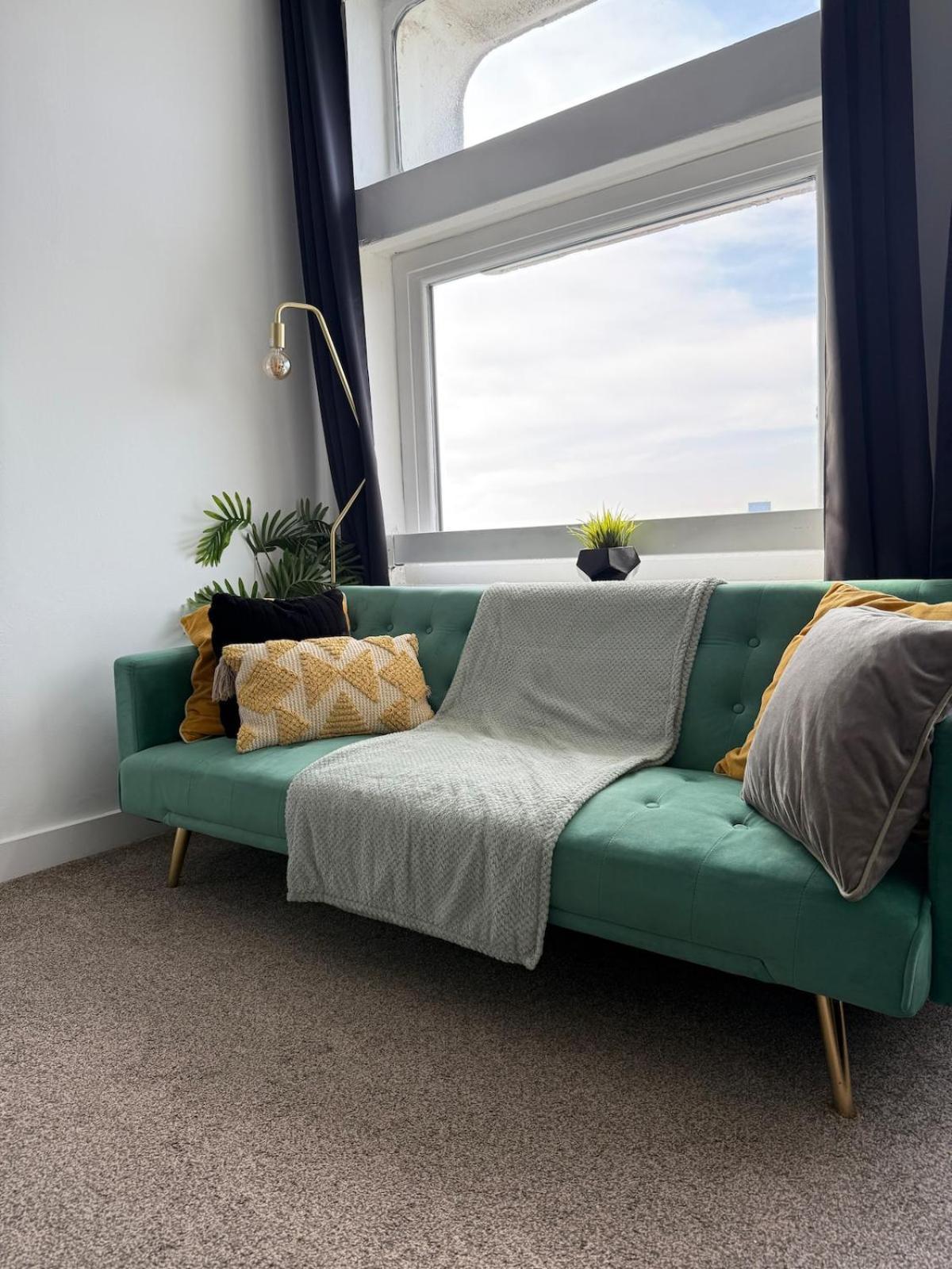 Apartment Skyline Views